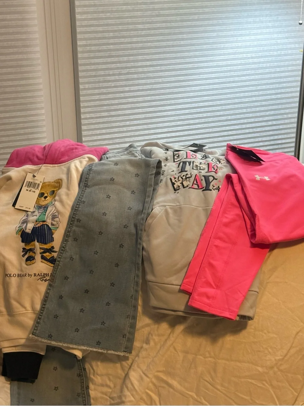 Under Armour medium girls